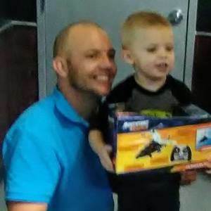 Meet your Posher, Wayne